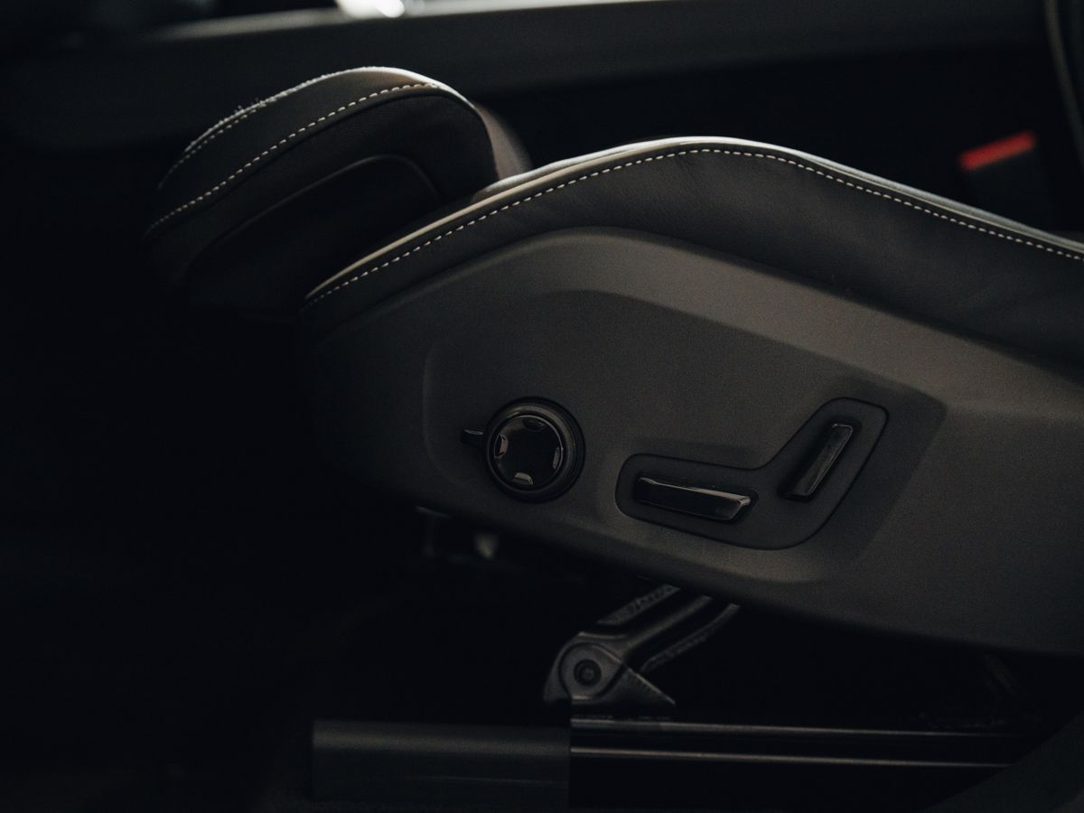 Volvo XC60 - фото 14