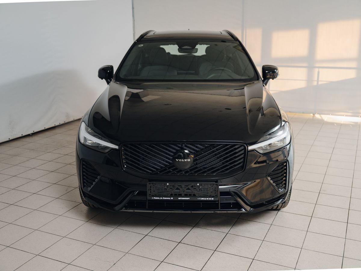 Volvo XC60 - фото 6