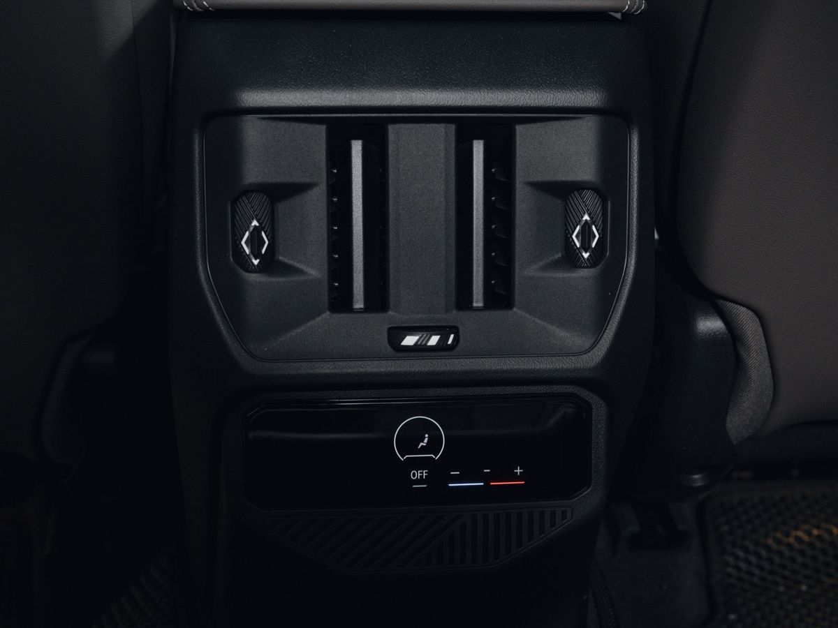BMW X3 - фото 35