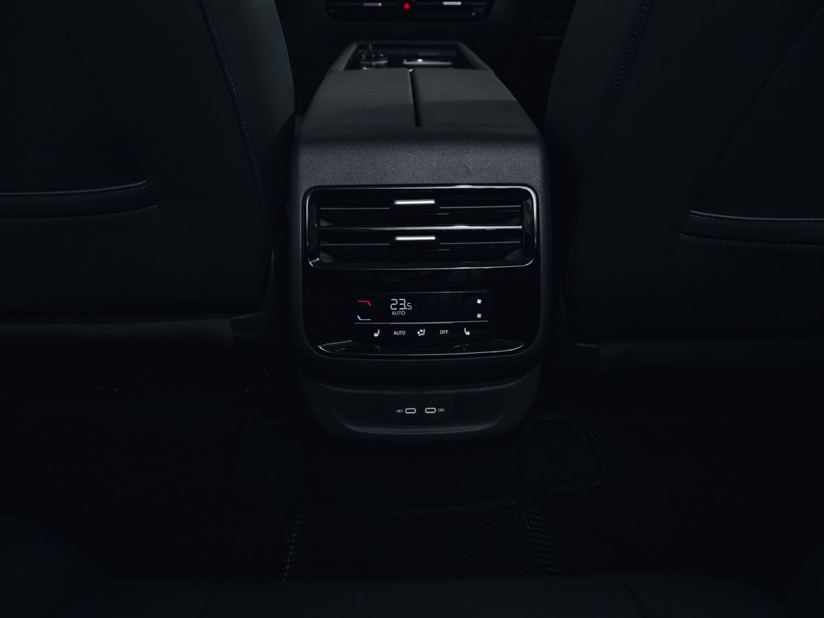 Volkswagen Teramont - фото 26