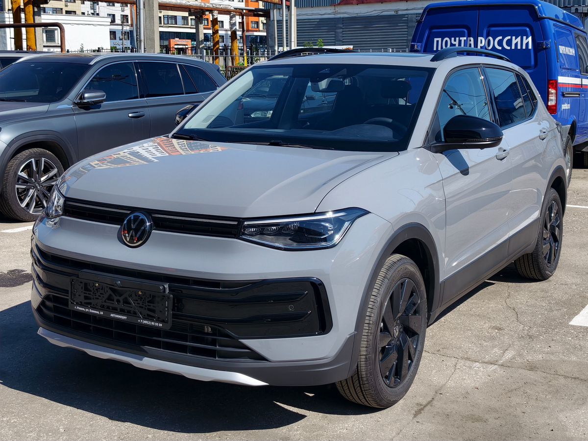 Volkswagen Tharu XR