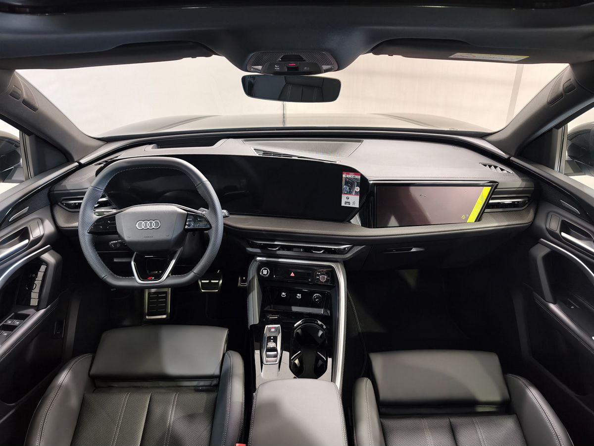 Audi Q5 - фото 19