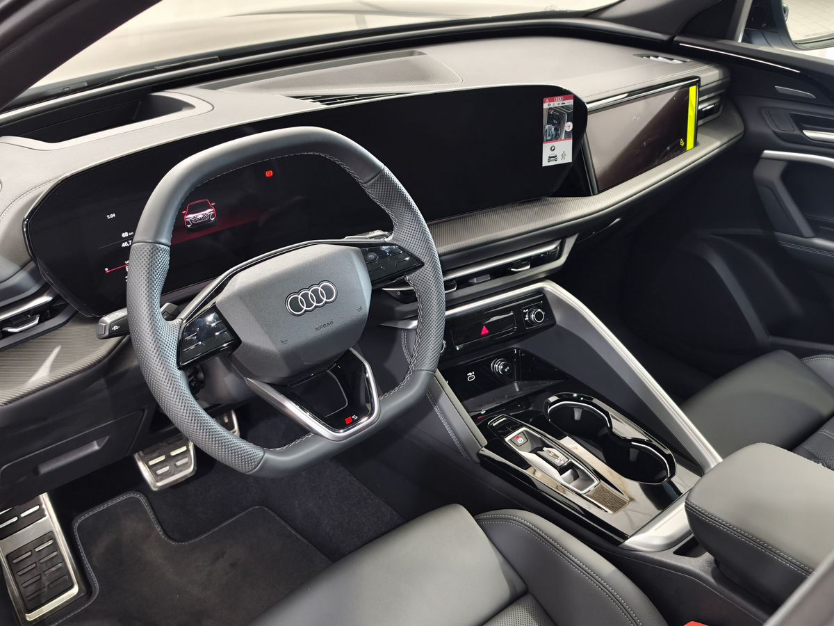 Audi Q5 - фото 16