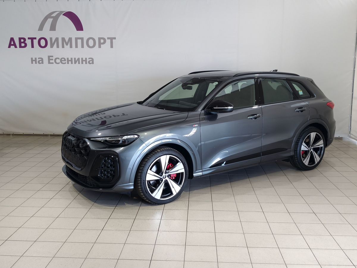 Audi Q5 - фото 1
