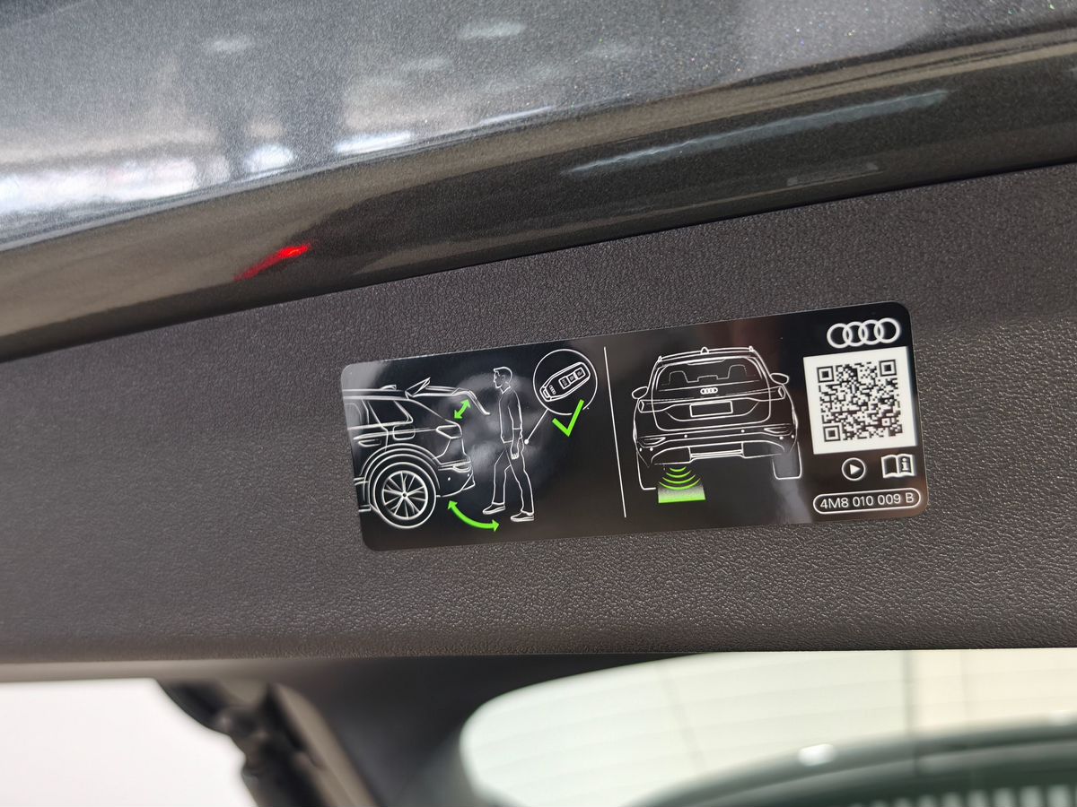 Audi Q5 - фото 12