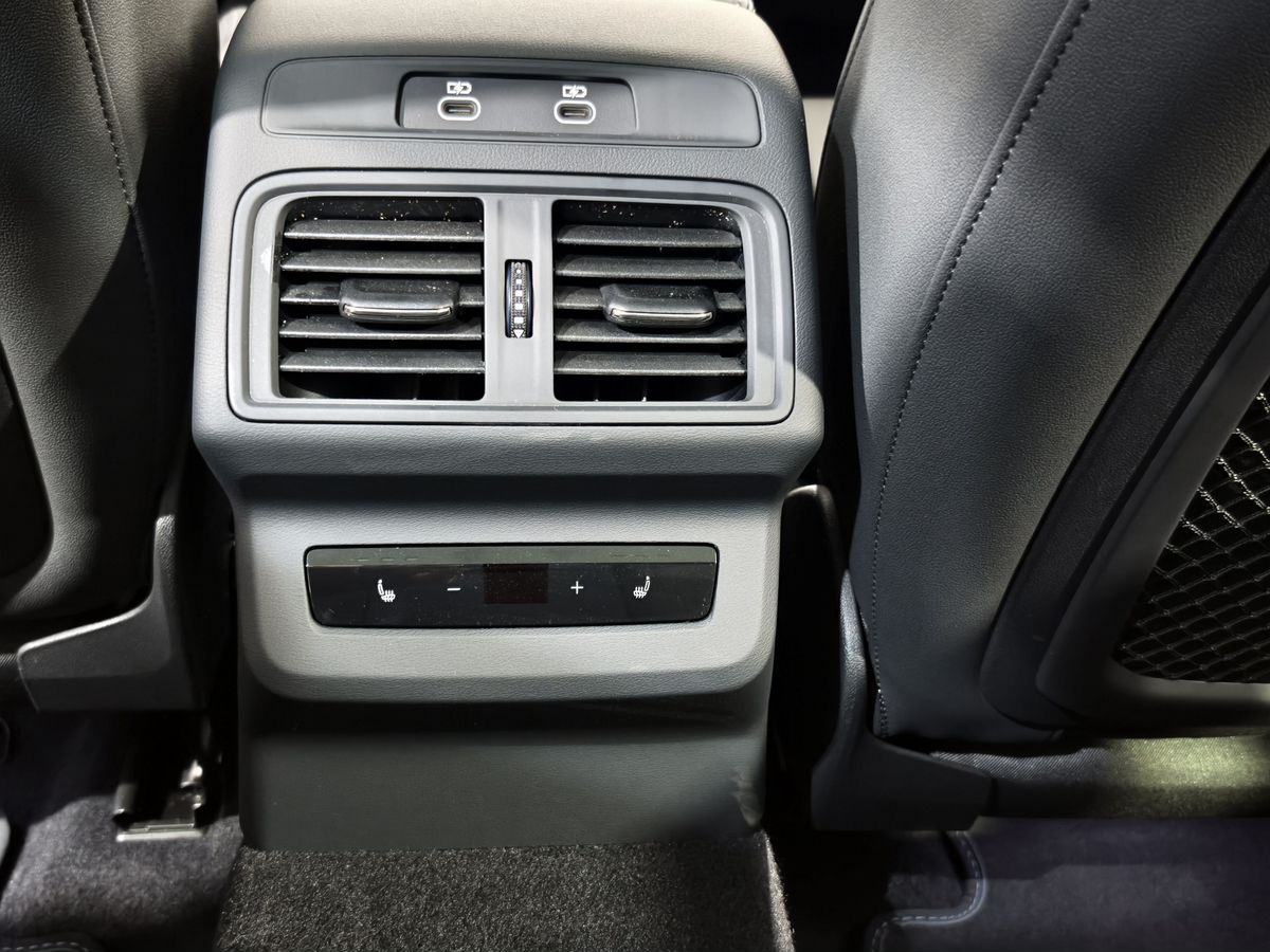 Audi Q5 - фото 31