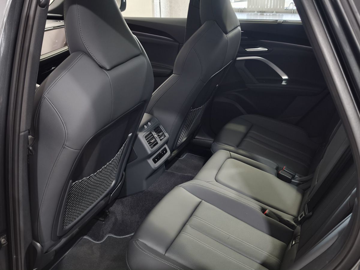 Audi Q5 - фото 29