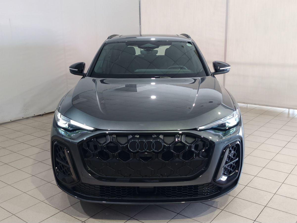 Audi Q5 - фото 4
