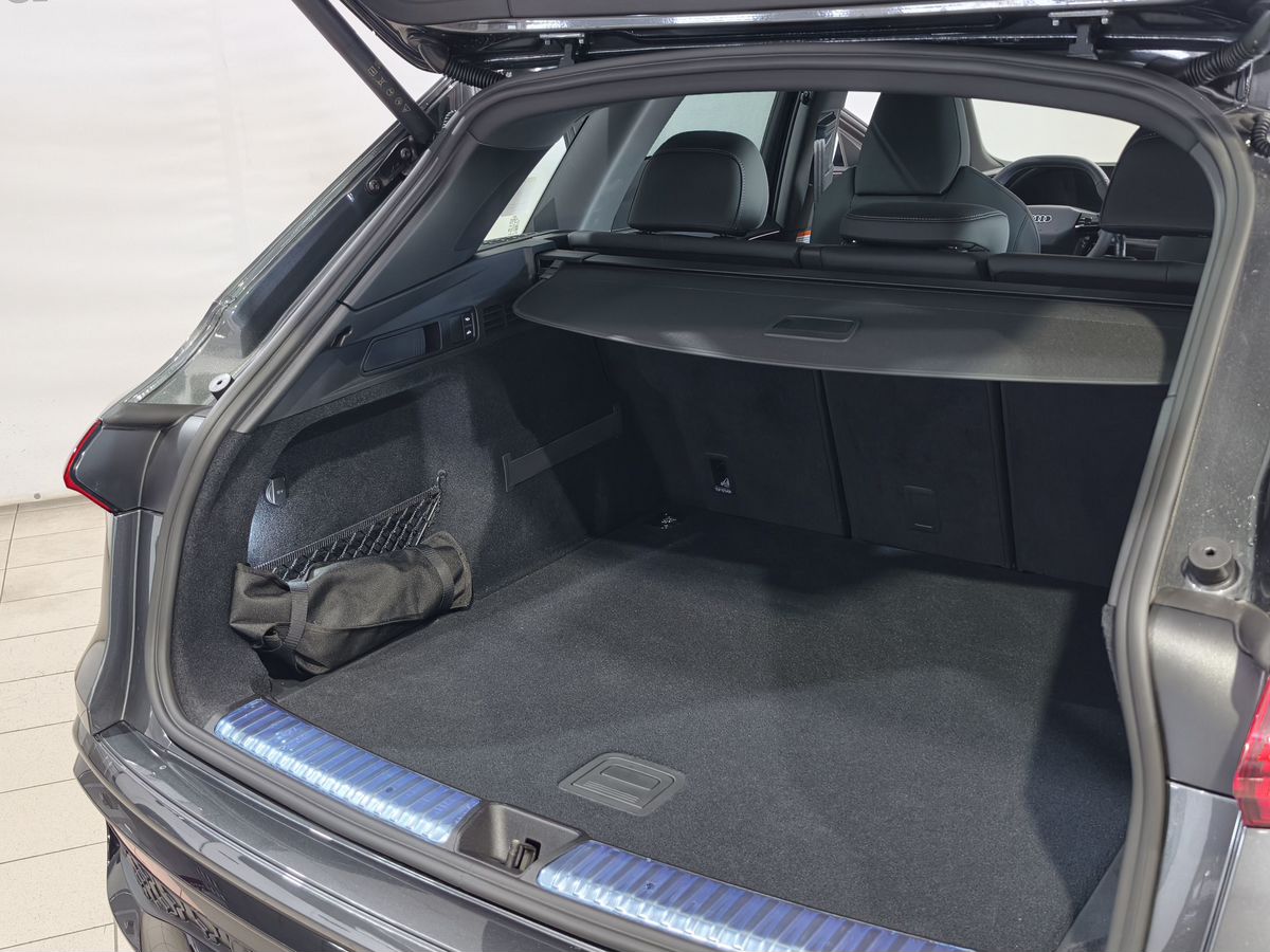 Audi Q5 - фото 9