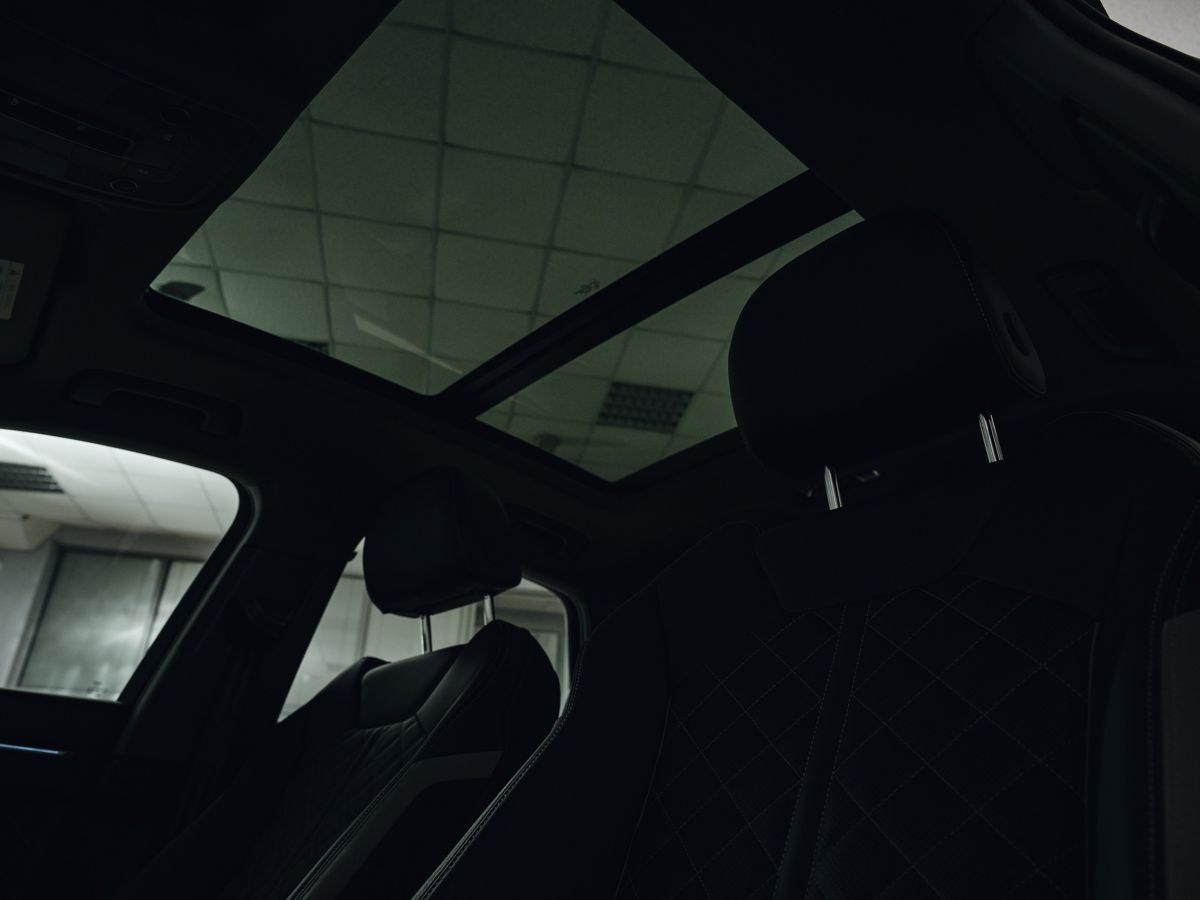 Audi Q3 - фото 13
