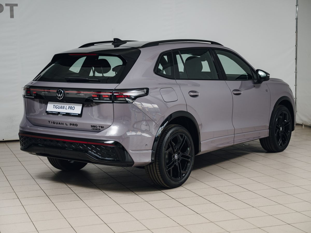 Volkswagen Tiguan - фото 6