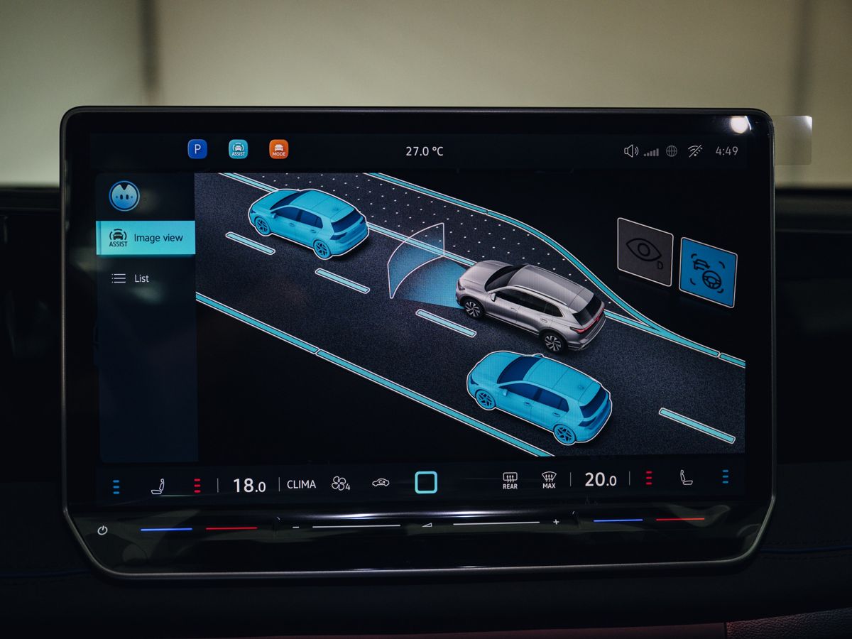 Volkswagen Tiguan - фото 31