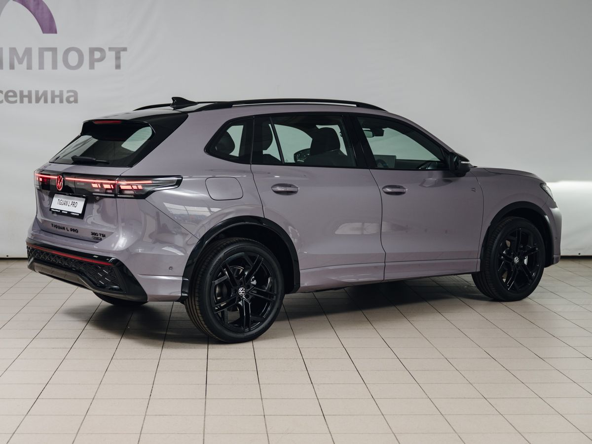 Volkswagen Tiguan - фото 10