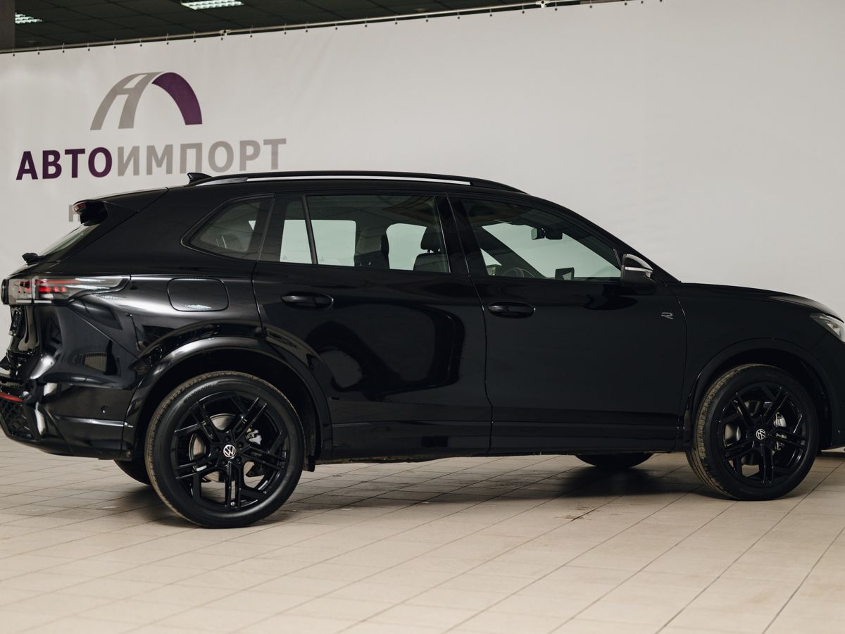 Volkswagen Tiguan - фото 7