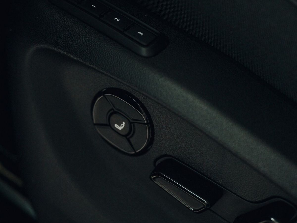 Volkswagen Tiguan - фото 23