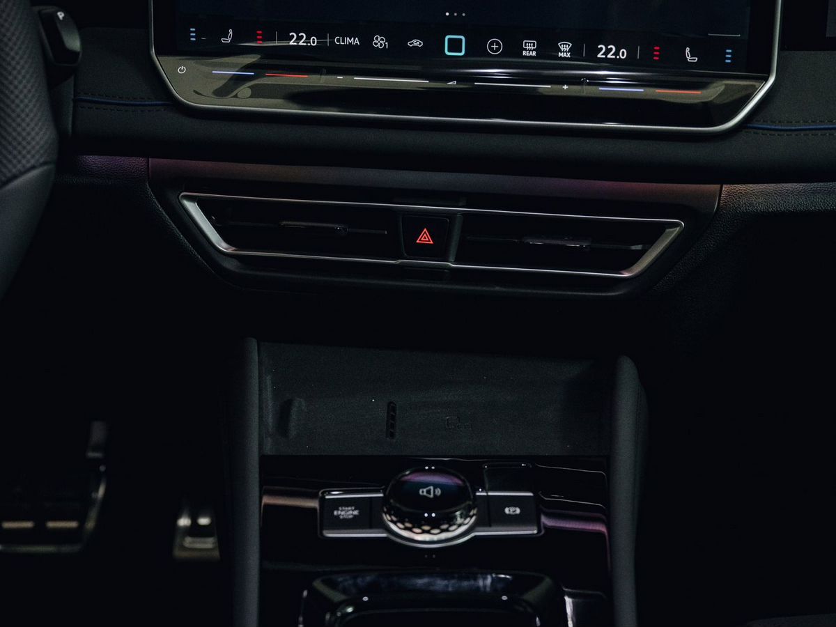 Volkswagen Tiguan - фото 19