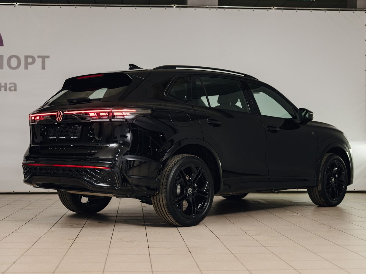 Volkswagen Tiguan - фото 6