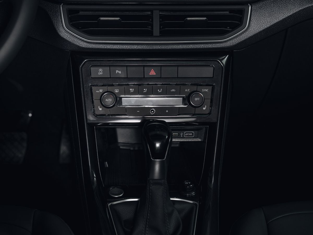 Volkswagen Tharu XR - фото 23