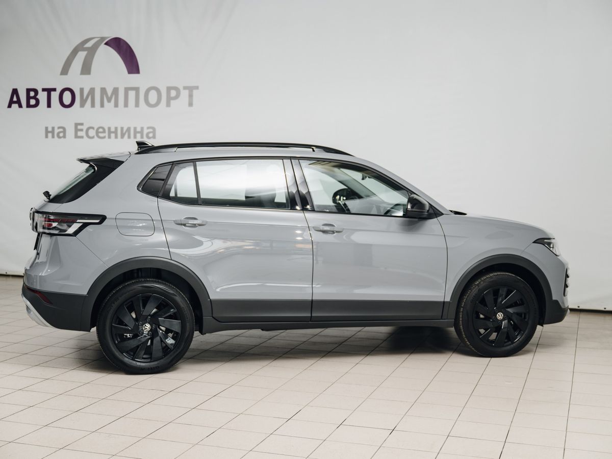 Volkswagen Tharu XR - фото 7