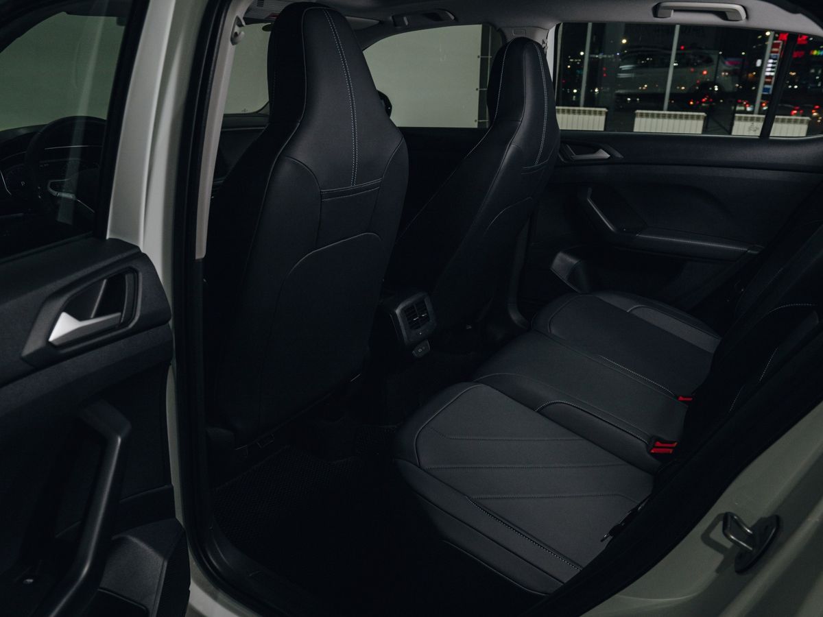 Volkswagen Tharu XR - фото 32