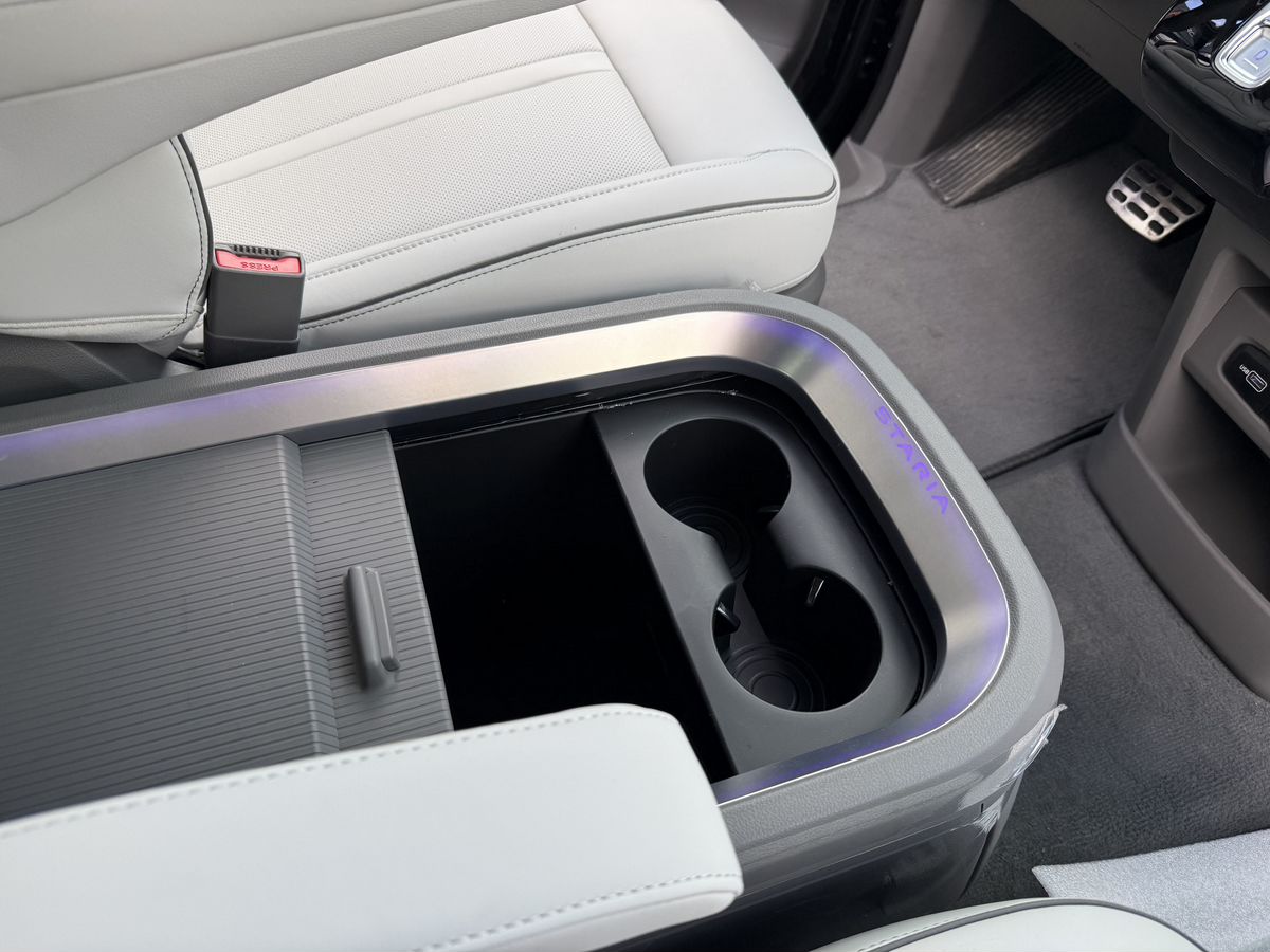 Hyundai Staria - фото 20