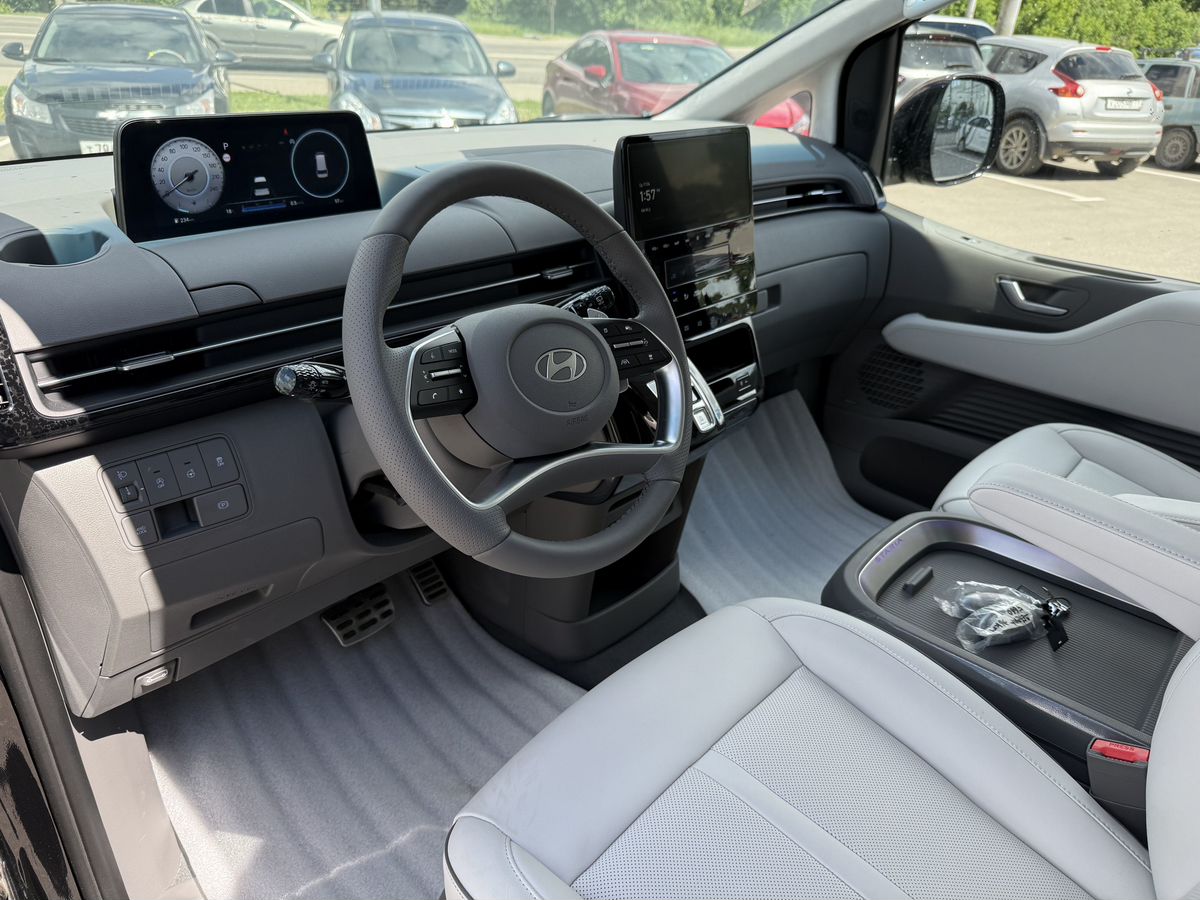 Hyundai Staria - фото 3