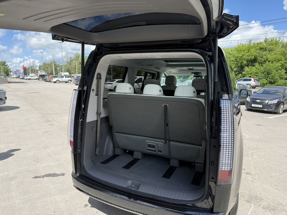 Hyundai Staria - фото 8