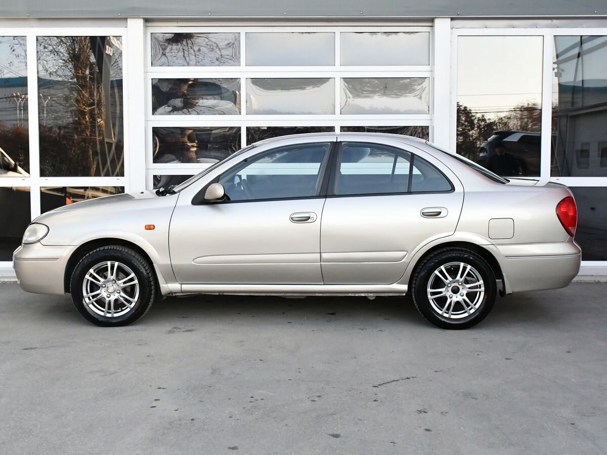 Nissan Sunny