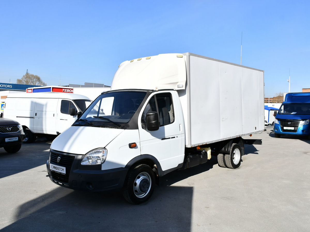 ГАЗ ГАЗель (3302)