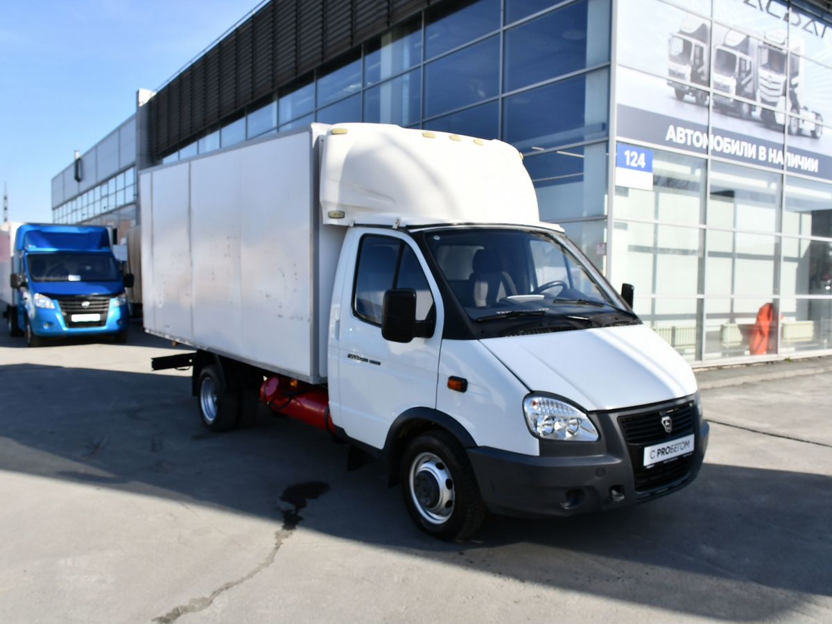 ГАЗ ГАЗель (3302)