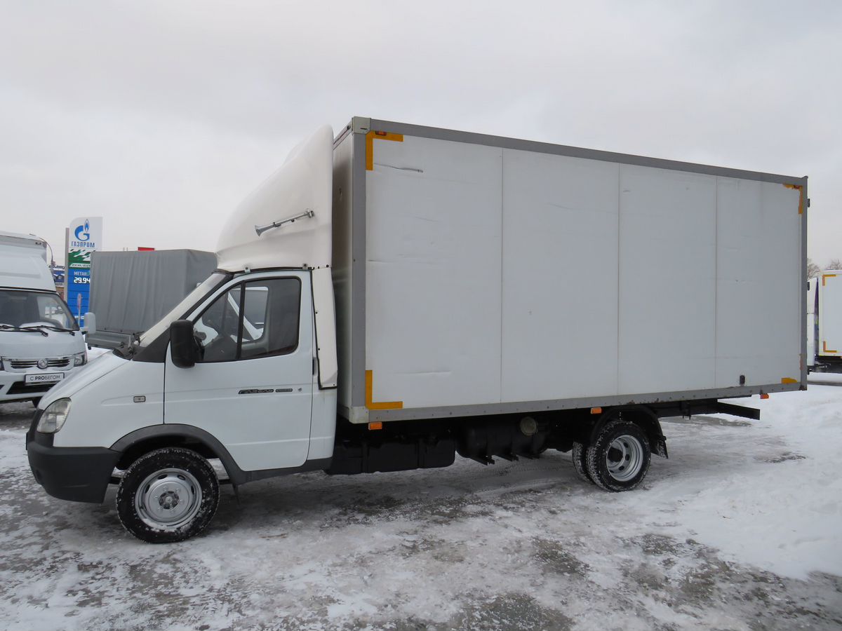 ГАЗ ГАЗель (3302)