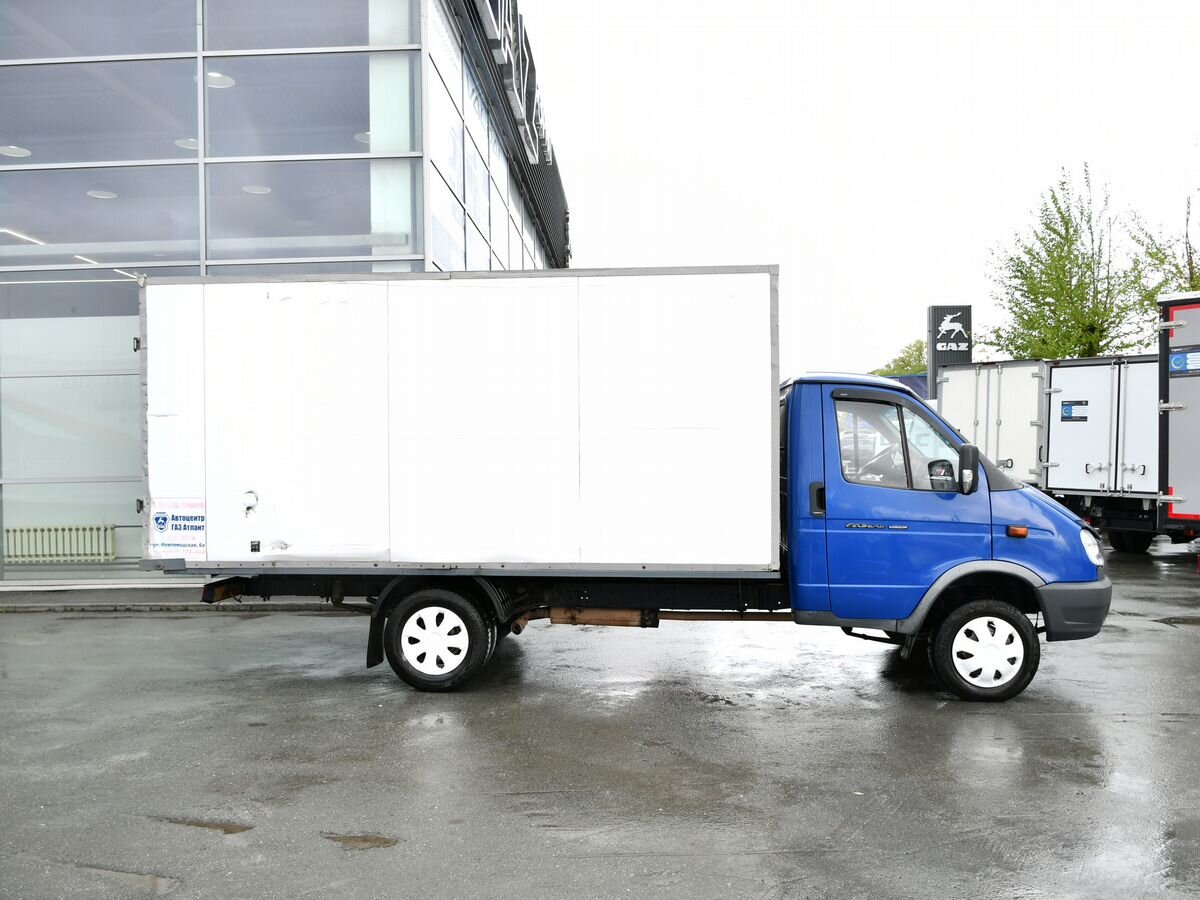 ГАЗ ГАЗель (3302)