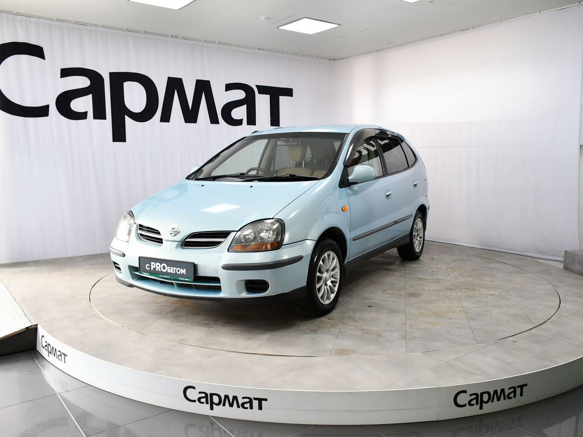 Nissan Tino