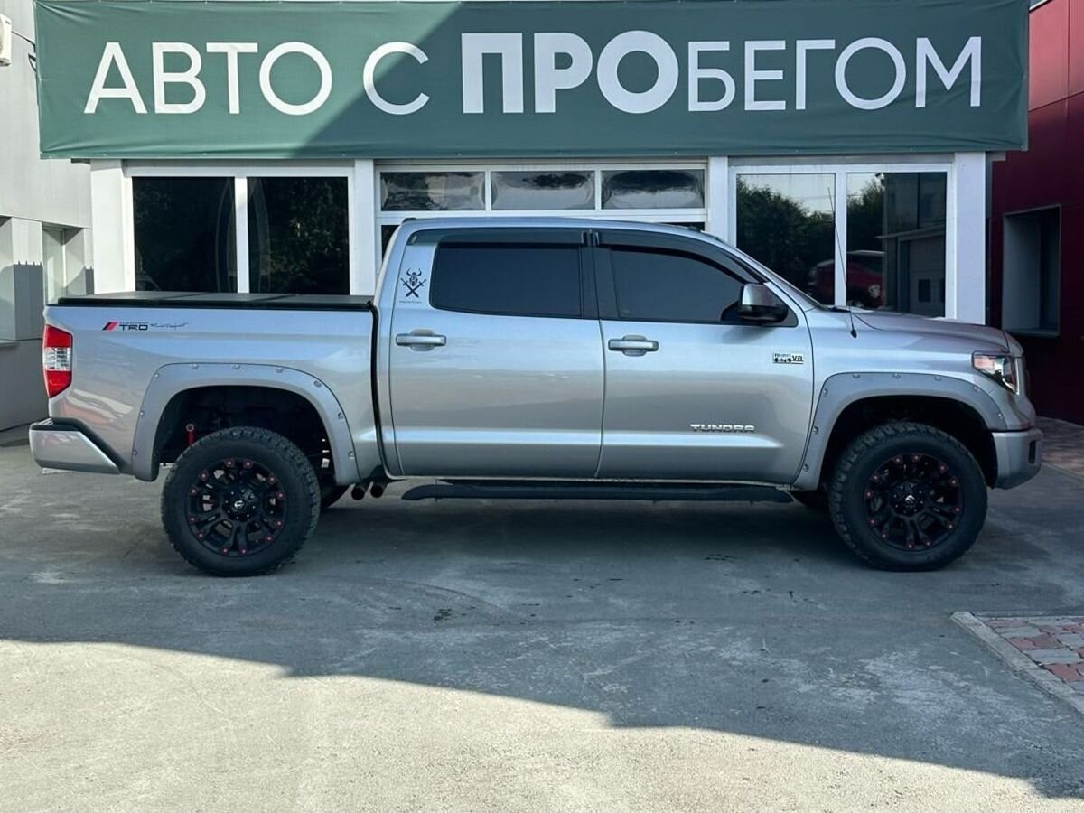 Toyota Tundra