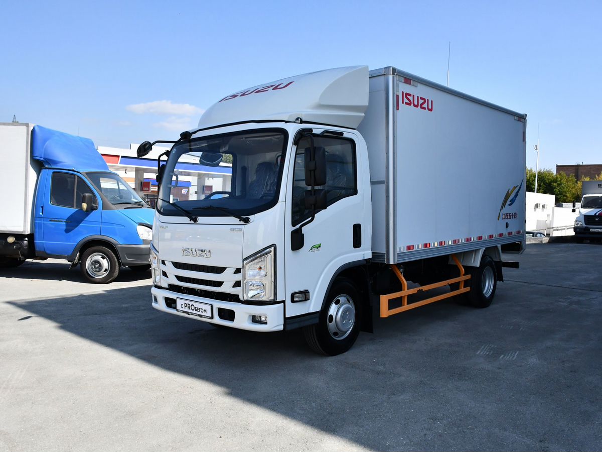 Isuzu Elf