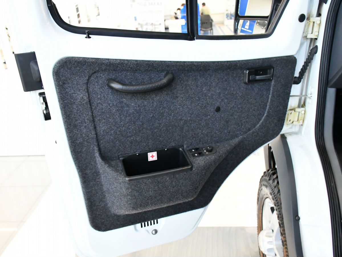 ГАЗ Соболь (2217)
