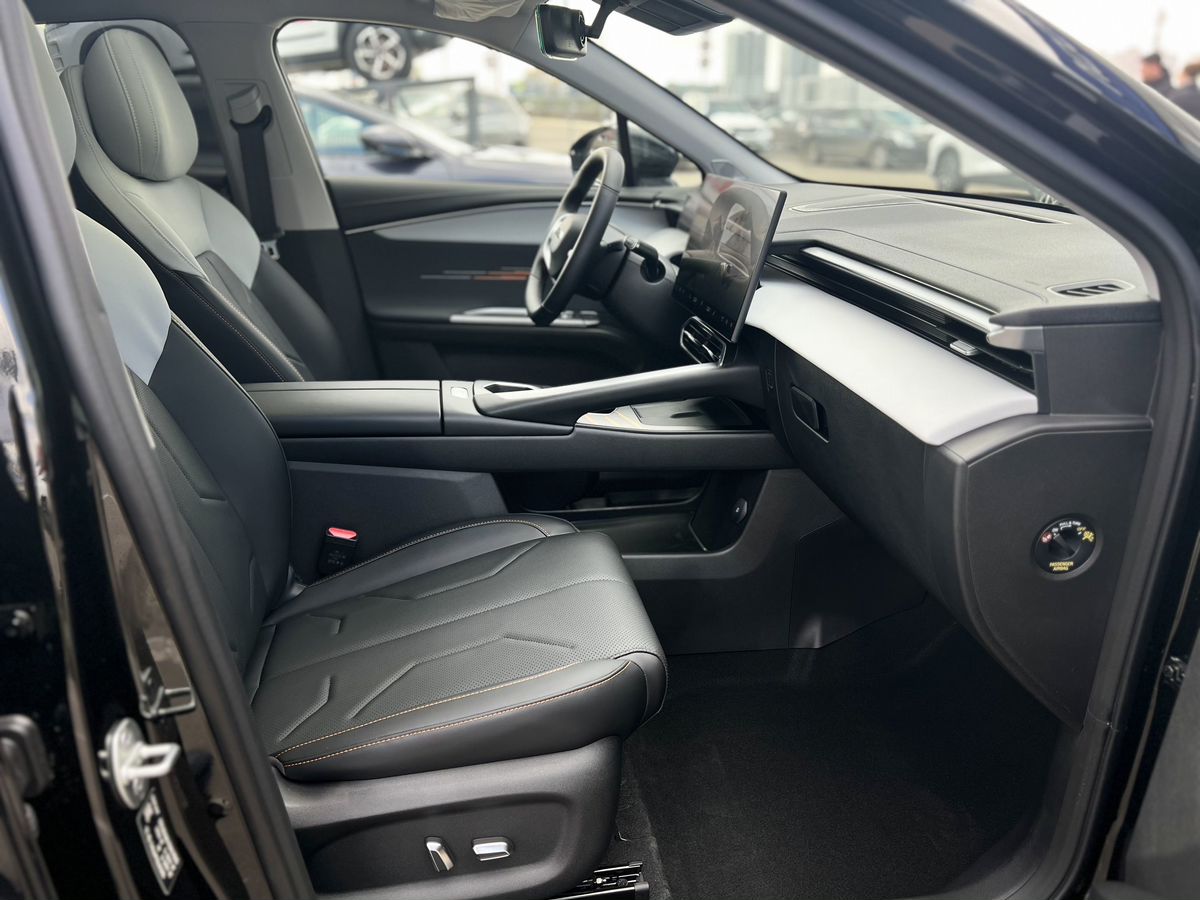 Omoda C5 Стиль