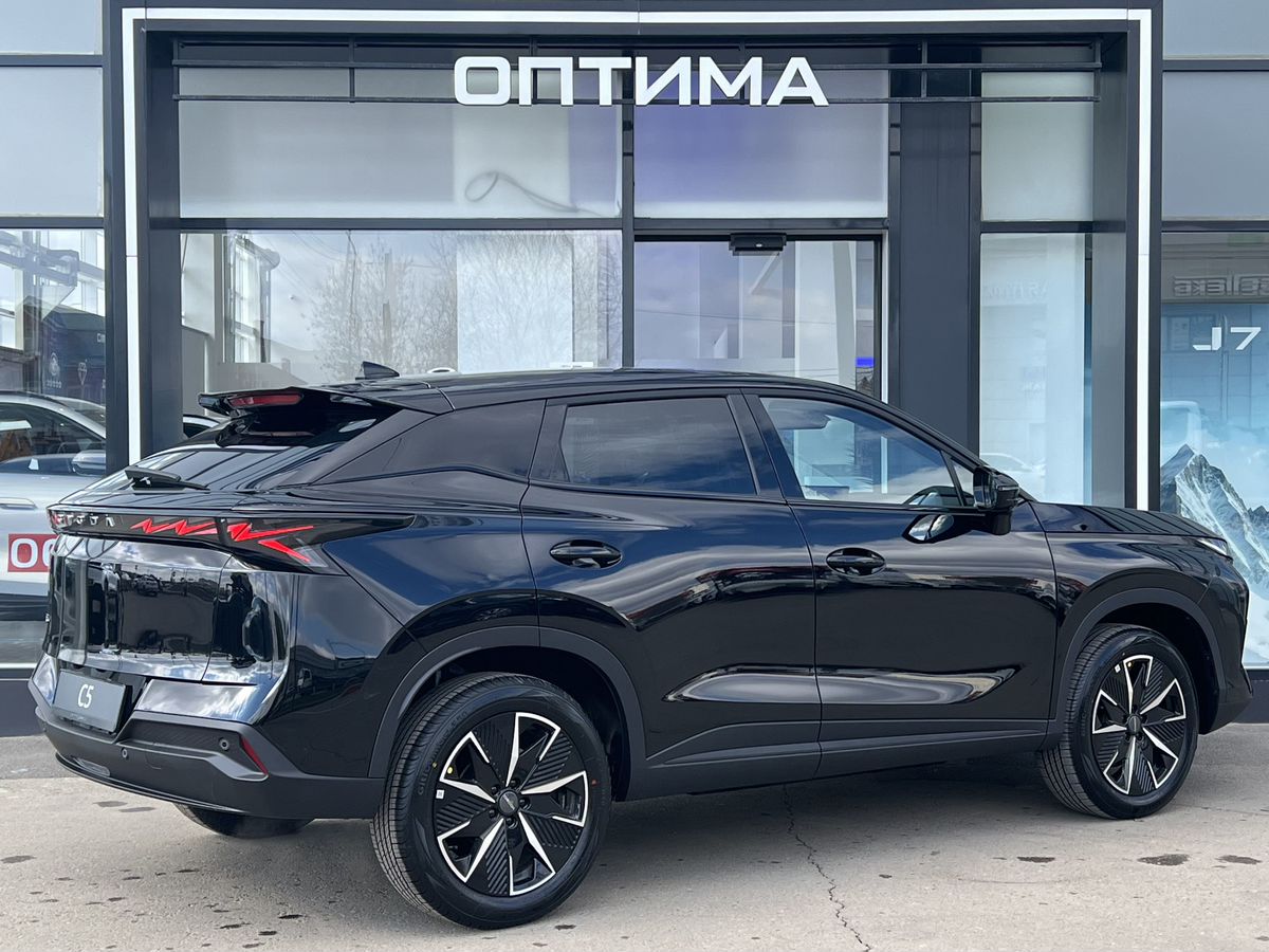 Omoda C5 Стиль
