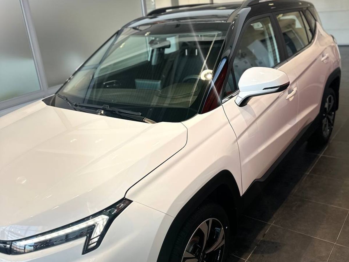 Москвич 3 2025 10