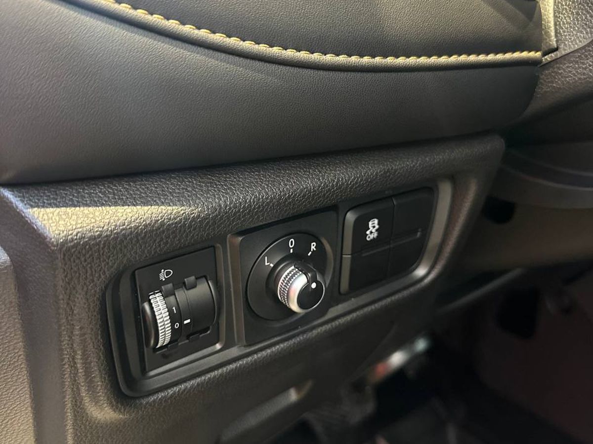 Москвич 3 2025 15