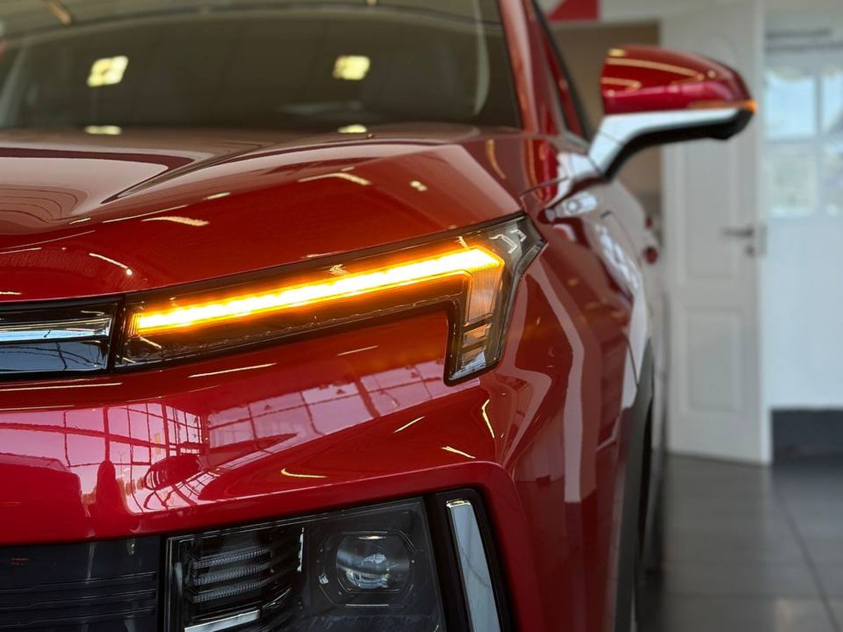 Москвич 3е 2023 1