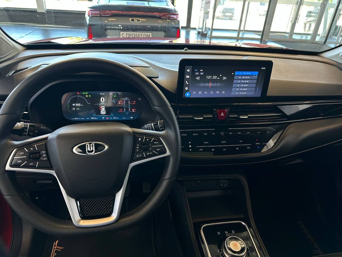 Москвич 3е 2023 6