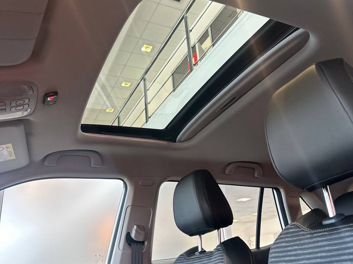 Москвич 3 2025 7