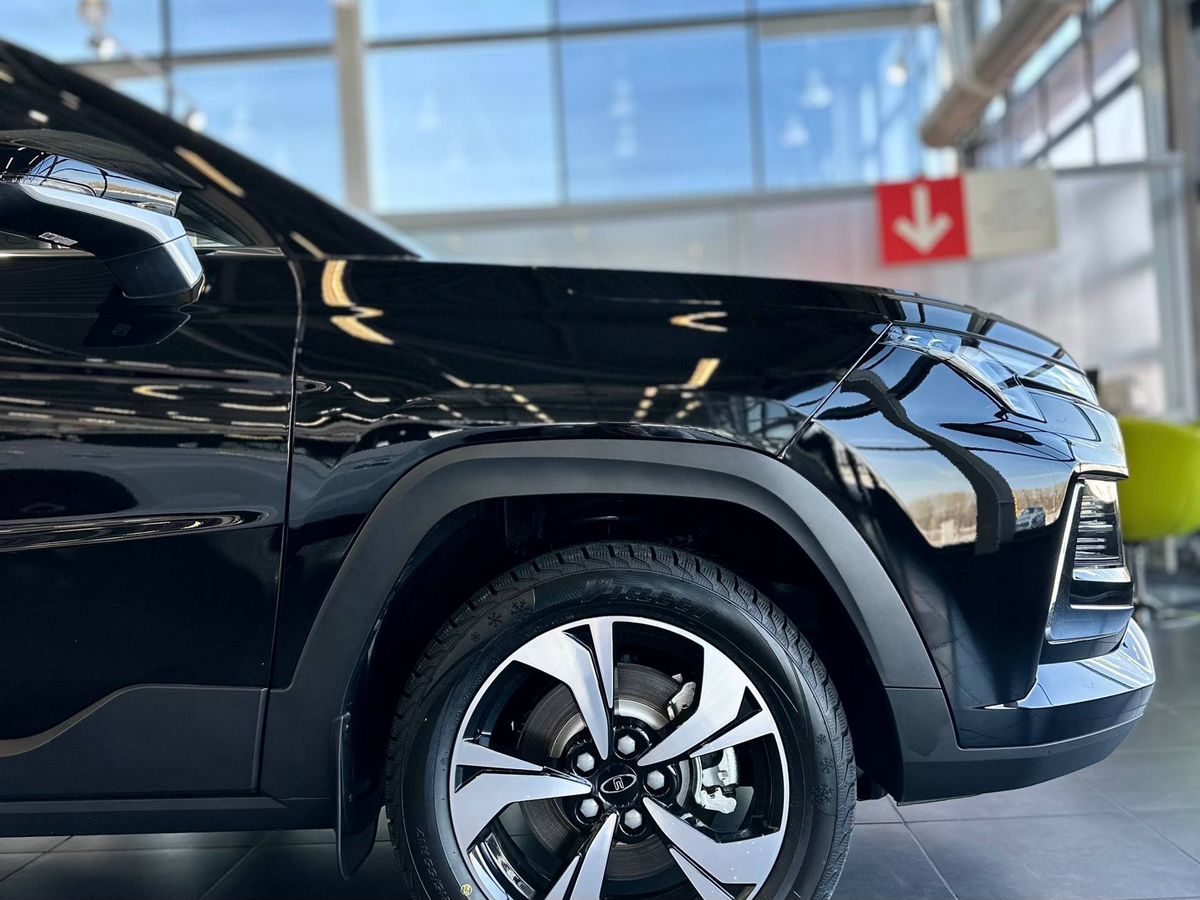 Москвич 3 2025 3