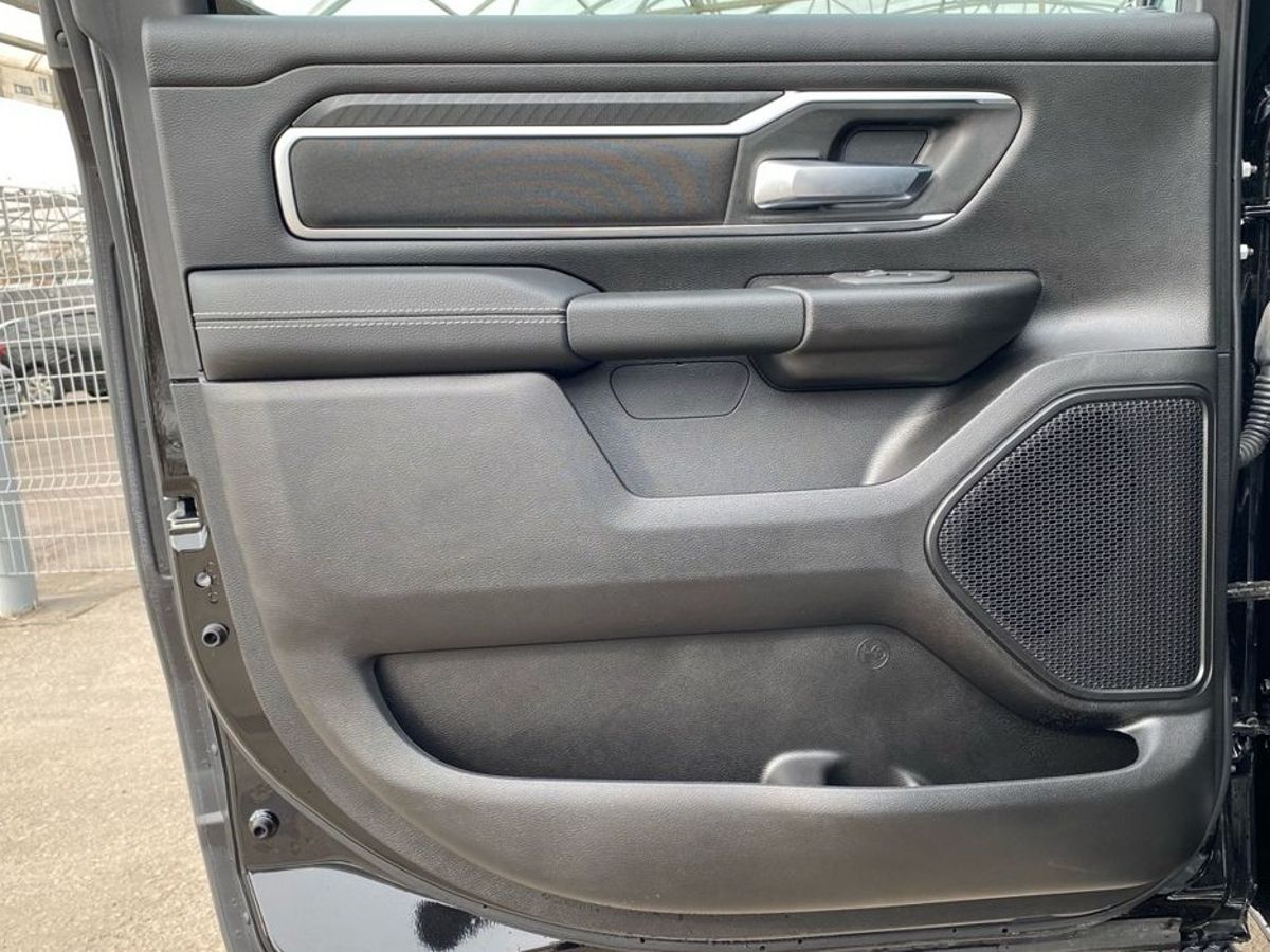 Ram 1500 - фото 12