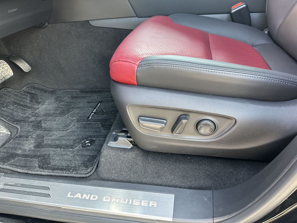 Toyota Land Cruiser - фото 14