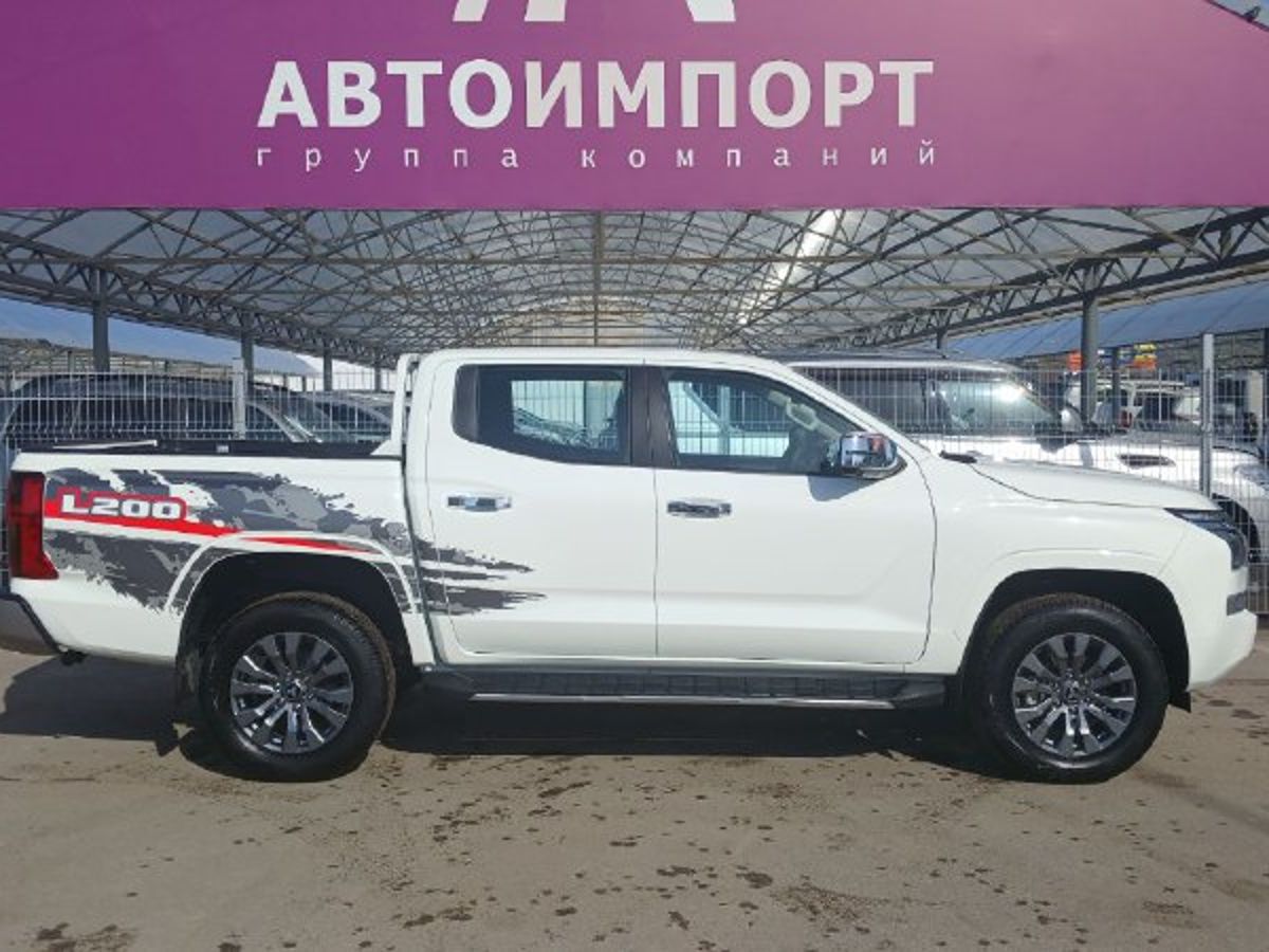 Mitsubishi L200 - фото 5