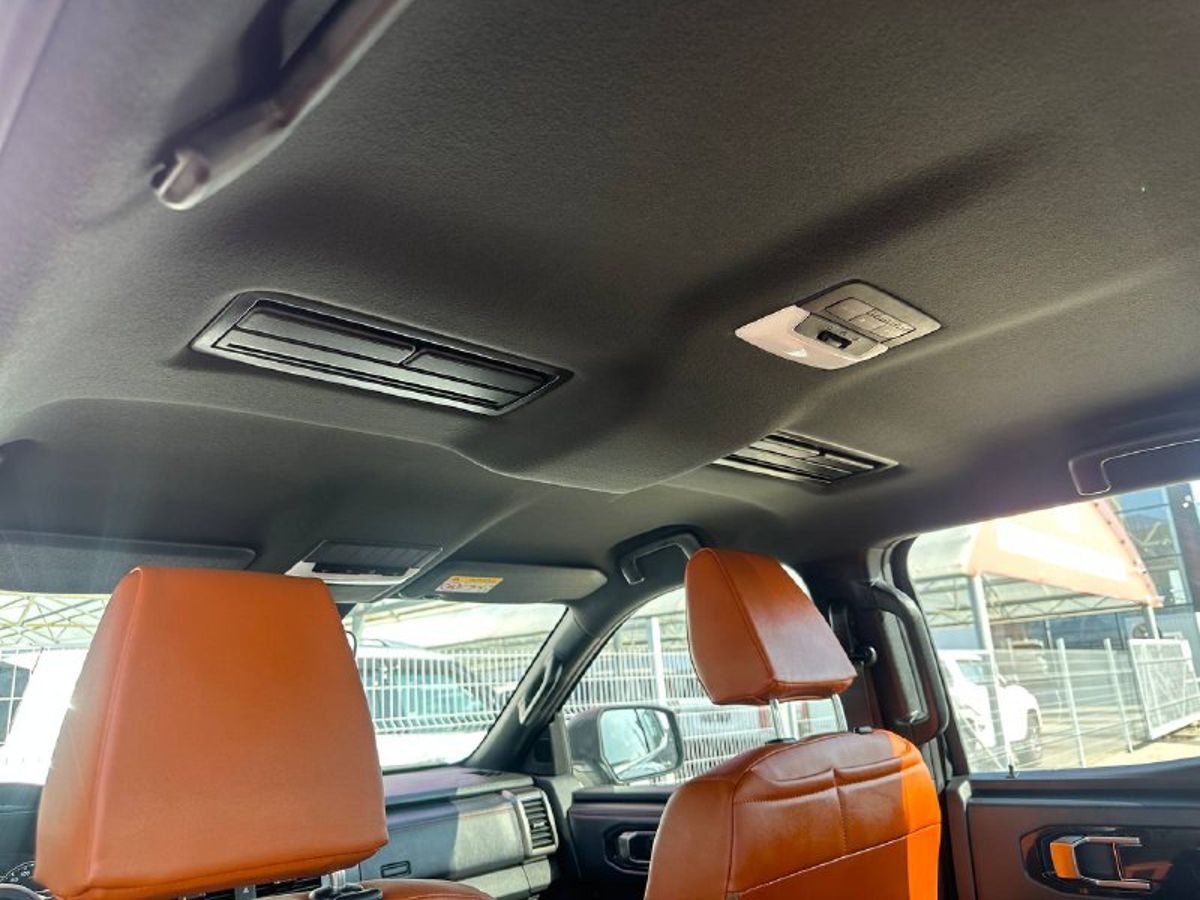 Mitsubishi L200 - фото 21