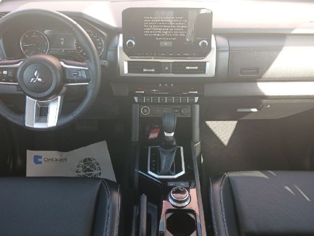 Mitsubishi L200 - фото 13