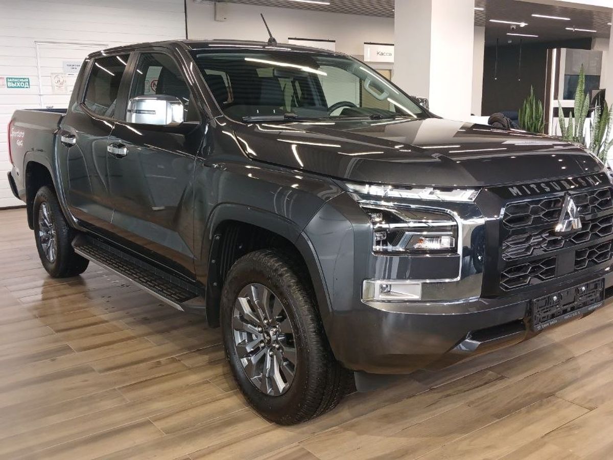 Mitsubishi L200 - фото 4
